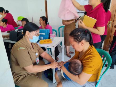 Posyandu Mawar I BD Kanginan Rutin Layani Kesehatan Ibu dan Anak, Lengkap dengan PMT Bergizi dan Jam